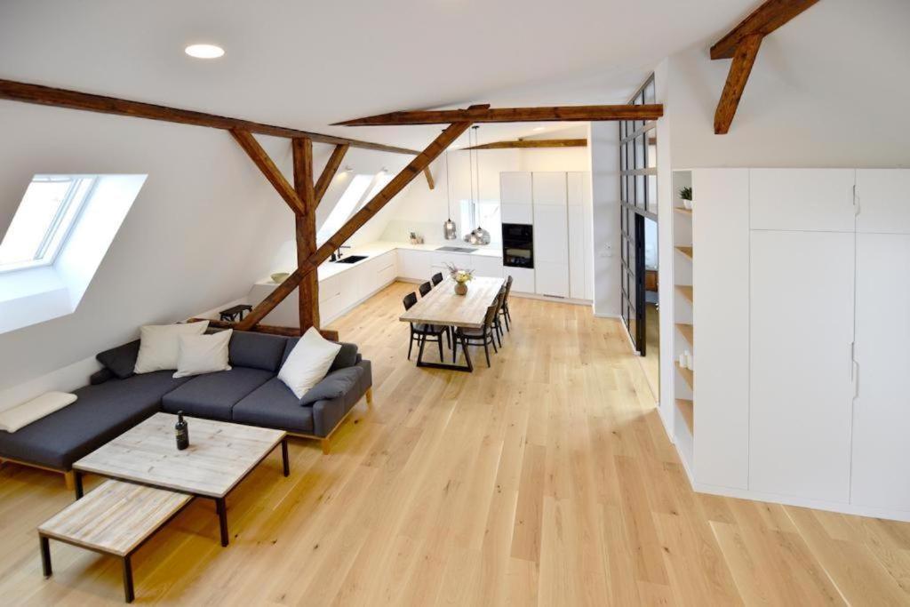 Trenčín Apartman 1901 מראה חיצוני תמונה